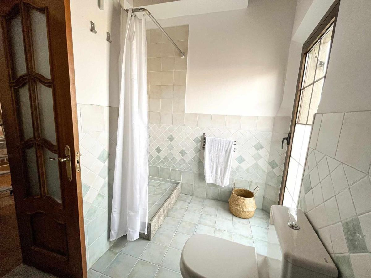 Romantic Duplex With Terrace And Great Views Girona Exteriör bild